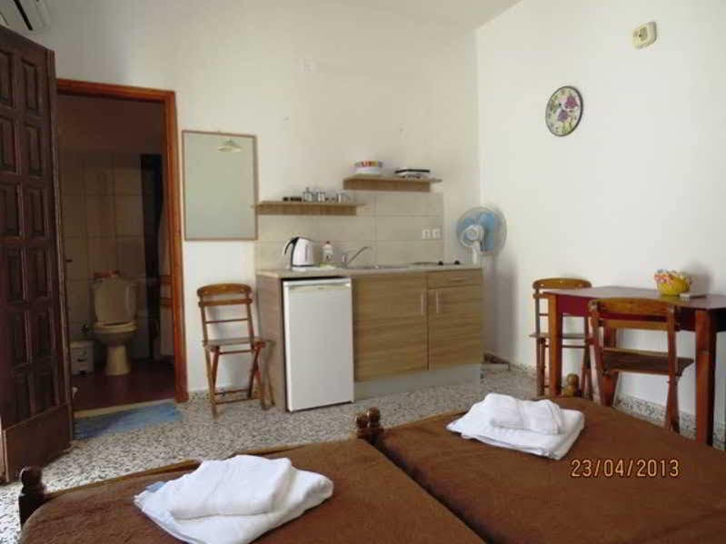 Sarris Studios & Apartments Líndos Buitenkant foto